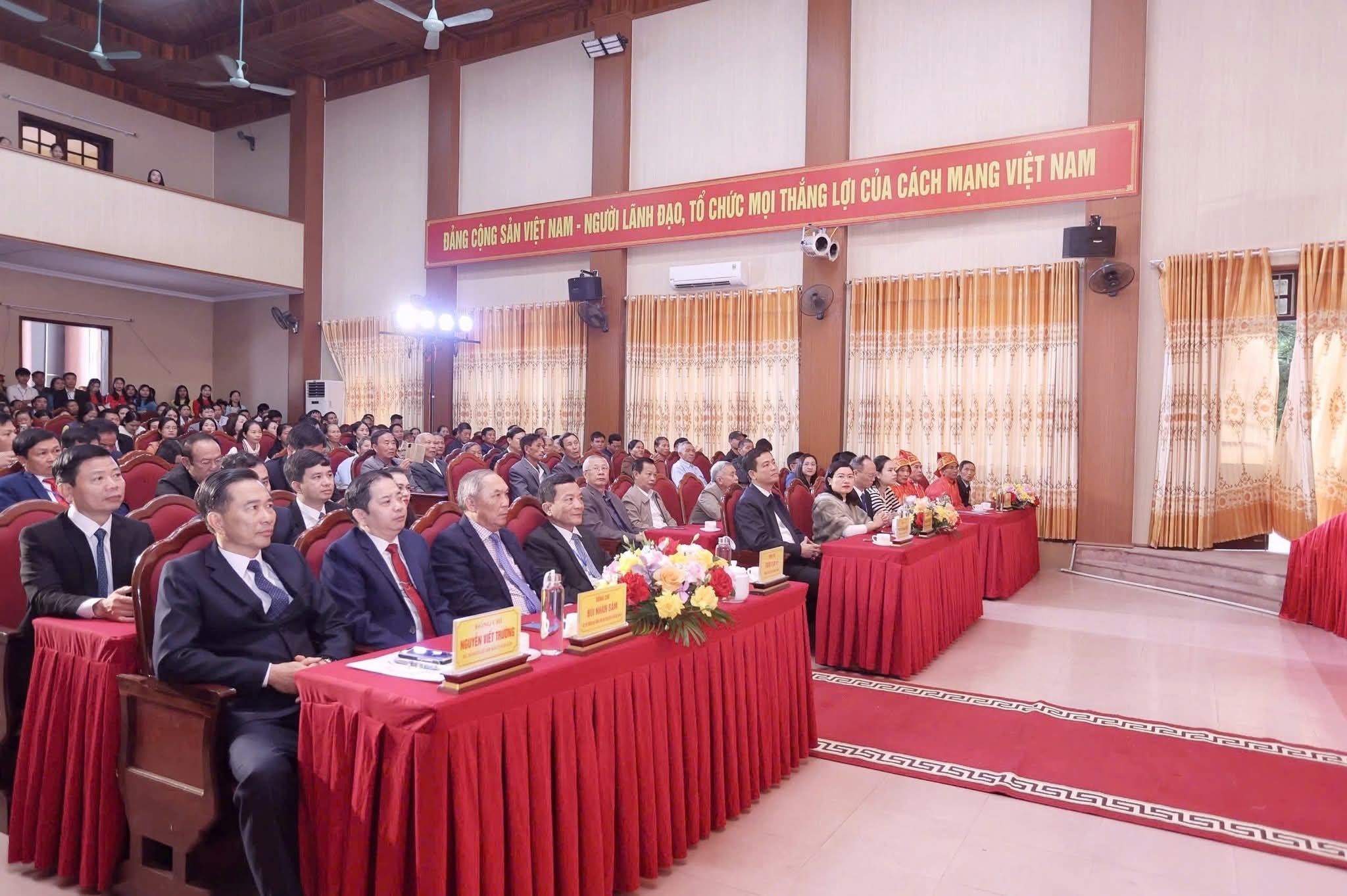Trang trọng lễ kỷ niệm 320 năm năm sinh Hoàng giáp Vũ Diệm 